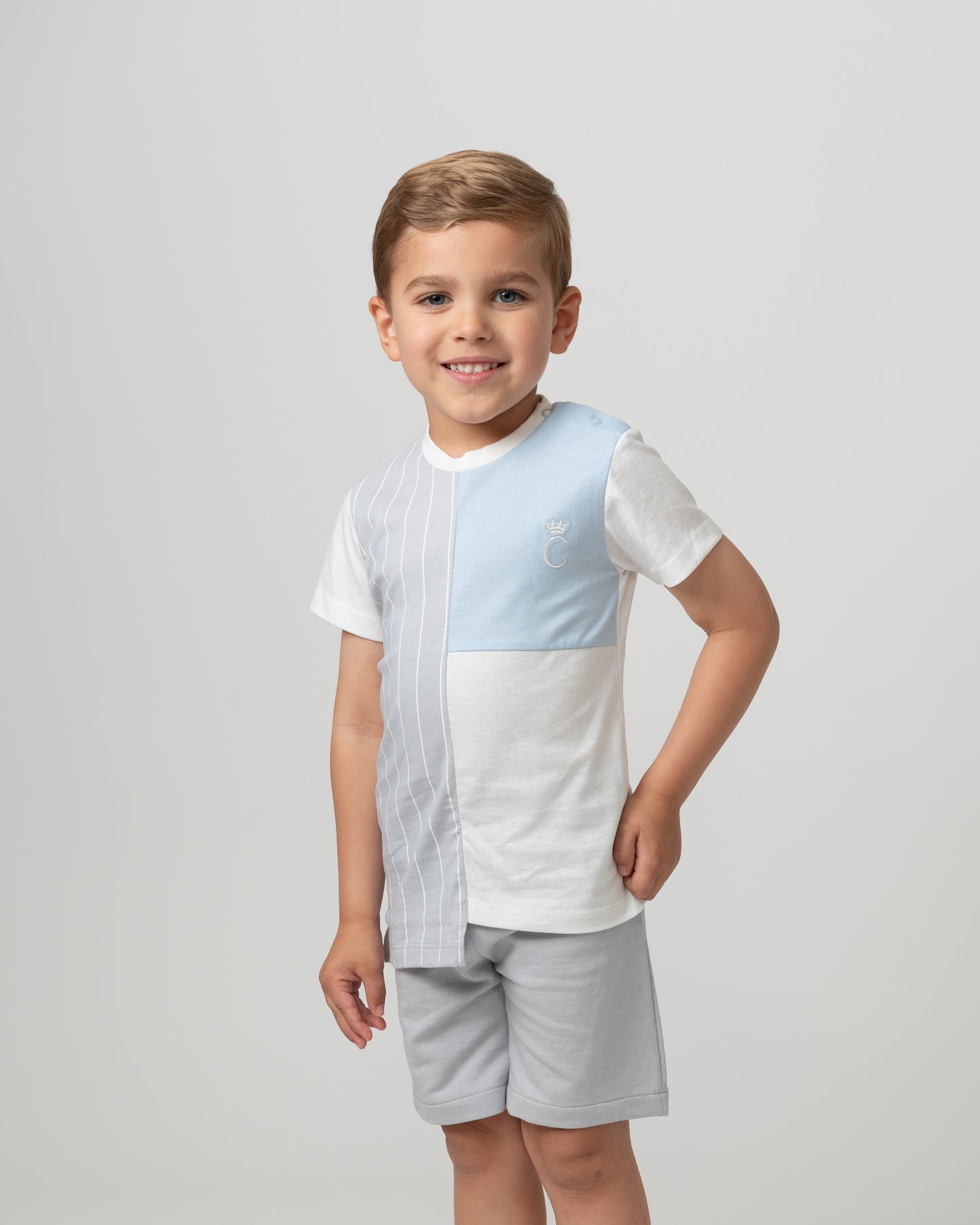 Boys pocket short set