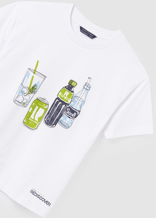 White T-shirt With Lime Drinks